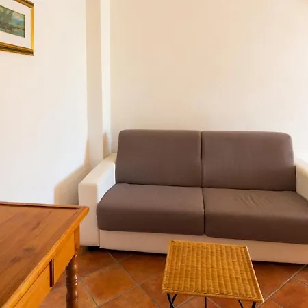 Welcomely - Il Borghetto Apartment